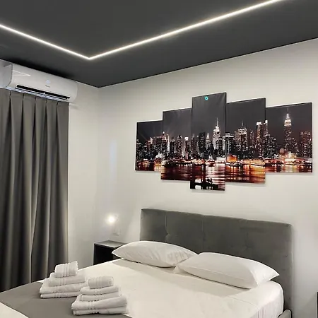 Bed & Breakfast Empire Diamante